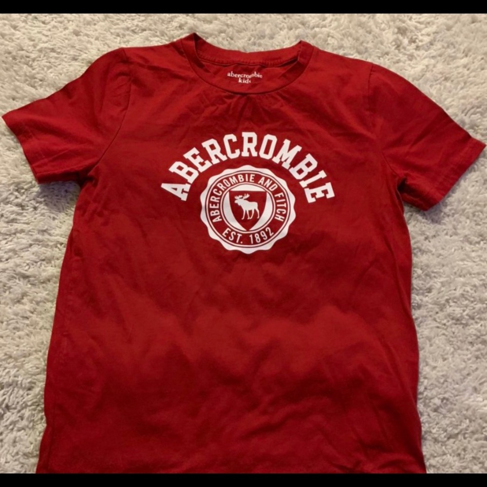 Kids T-Shirt.. size 13/14